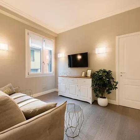 Michelangelo Hideaway By Mmega Firenze