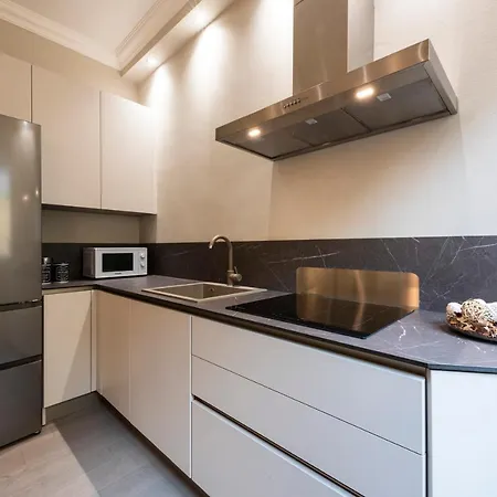 Michelangelo Hideaway By Mmega Apartman *